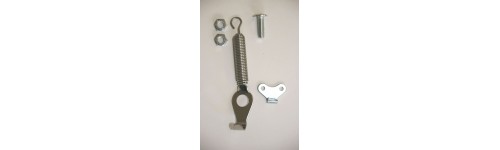 Attaches pour carrosserie