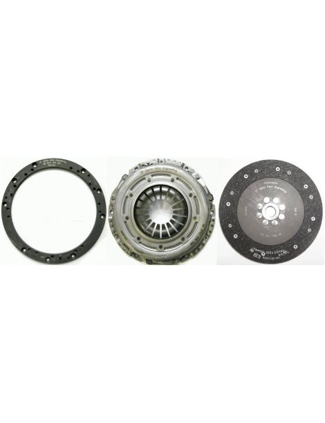 Kit embrayage renforcé SACHS PERFORMANCE diamètre 240mm, 24 cannelures avec disque organique rigide et volant moteur (510Nm)